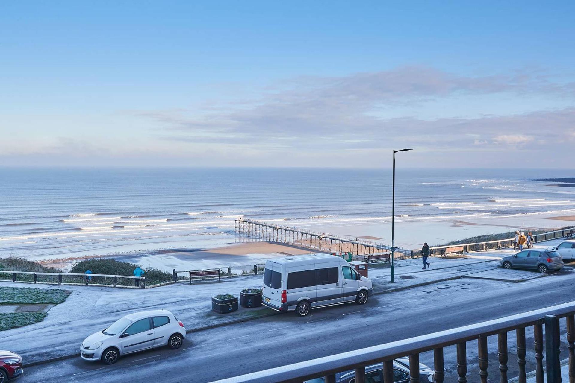 Captain'S Deck Beach Balcony Perfectlysaltburn Exteriör bild